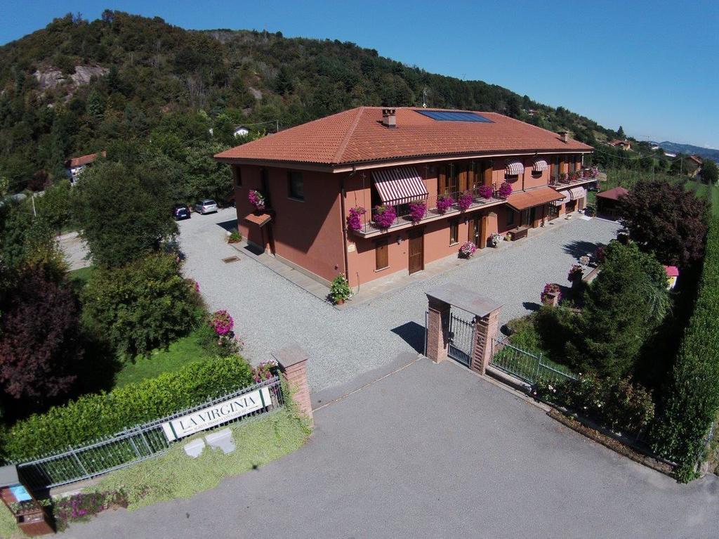 Agriturismo La Virginia Villa Revello Ngoại thất bức ảnh